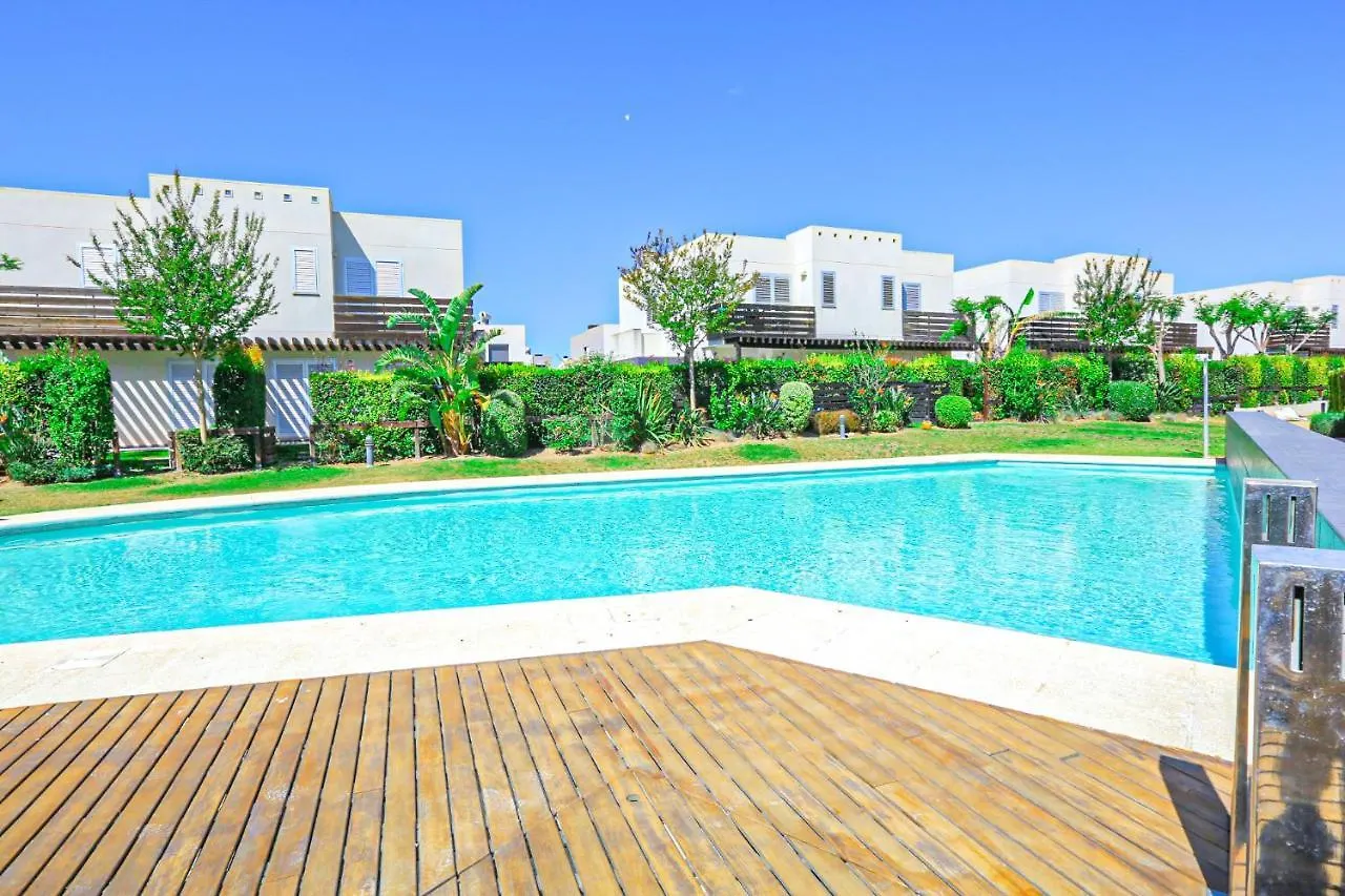 Litoral Costa Dorada - Las Palmeras Only Families Holiday home