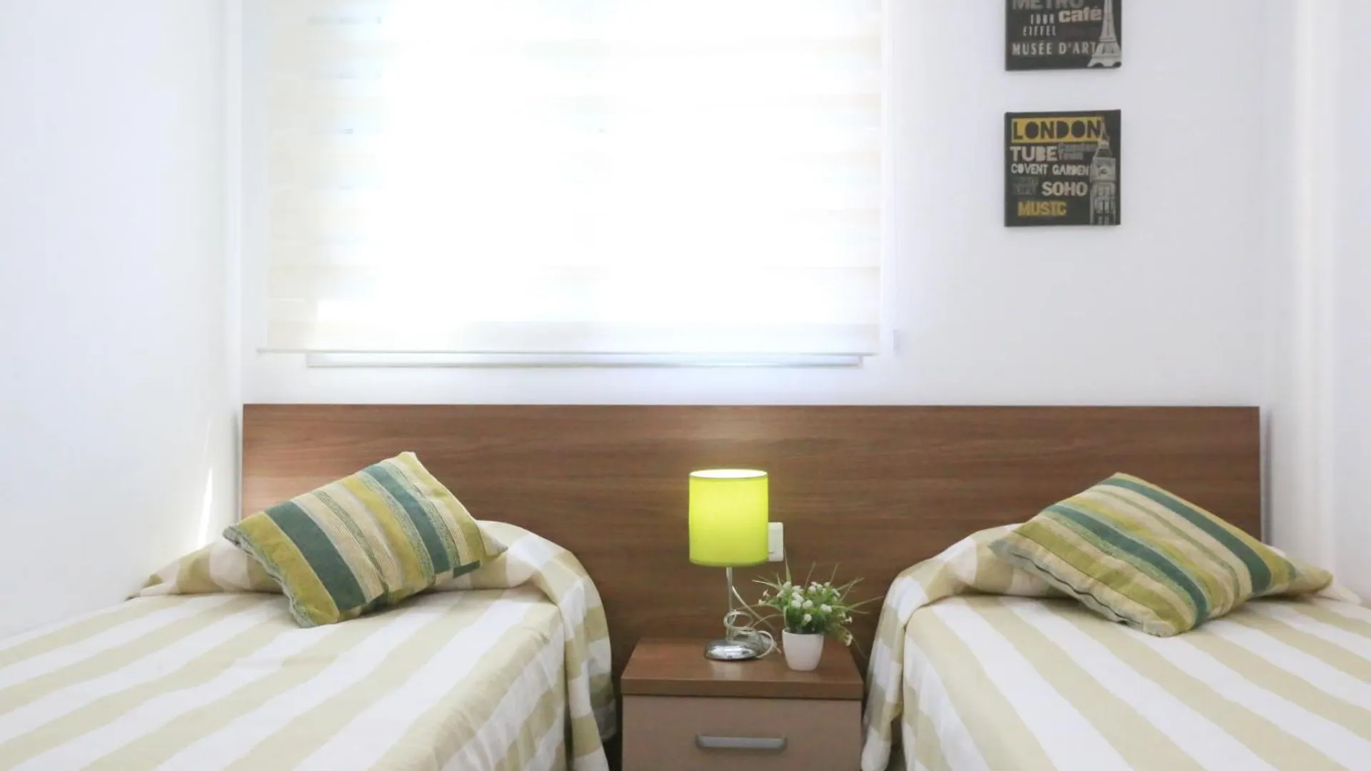 Litoral Costa Dorada - Las Palmeras Only Families