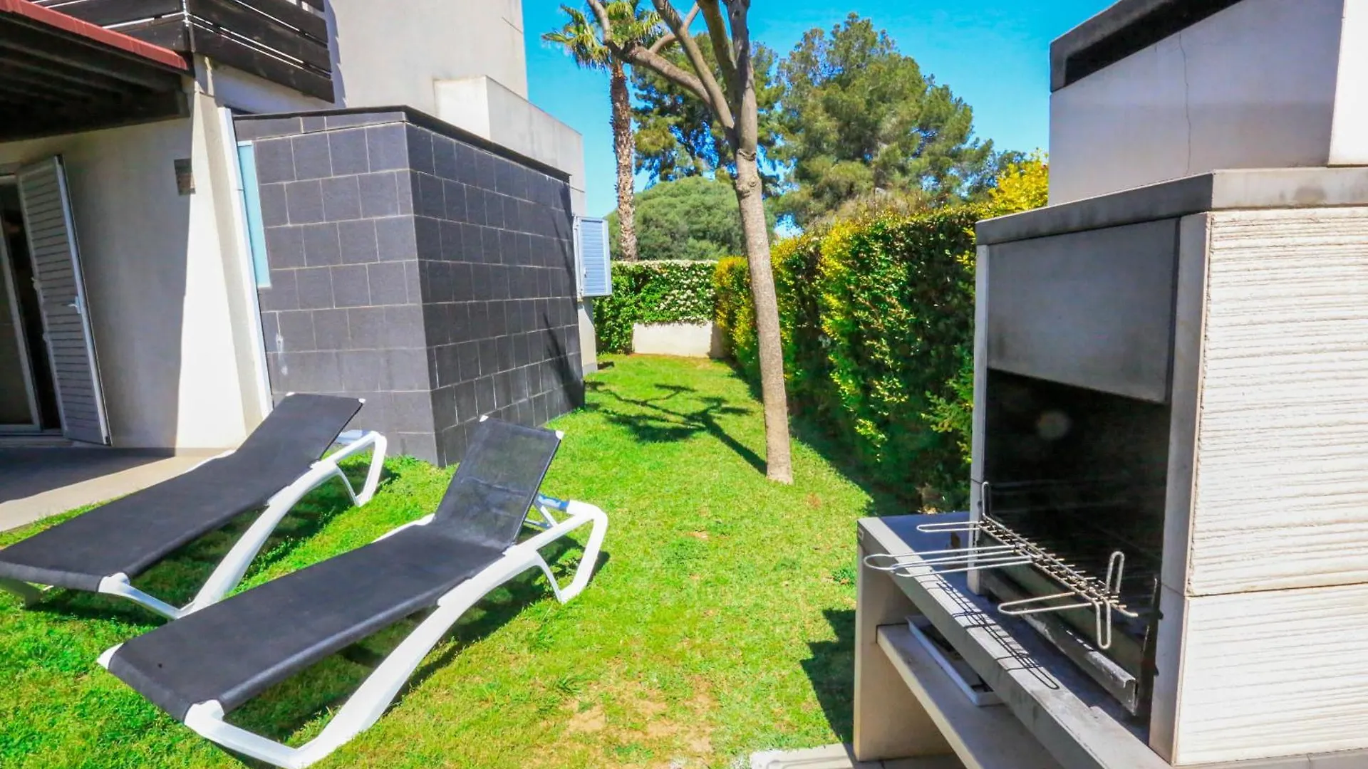 Litoral Costa Dorada - Las Palmeras Only Families 0*, Cambrils
