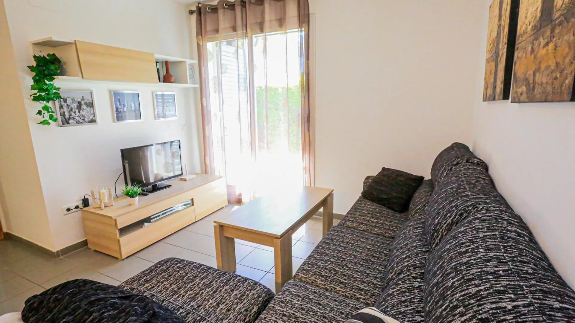 Litoral Costa Dorada - Las Palmeras Only Families Spain